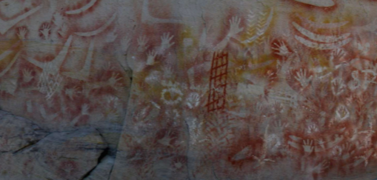 Carnarvon-Petroglyph-site-Handprints-and-geometric-images-March-2016-img - Copy